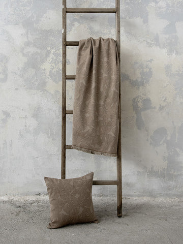 Avant Garde Taupe