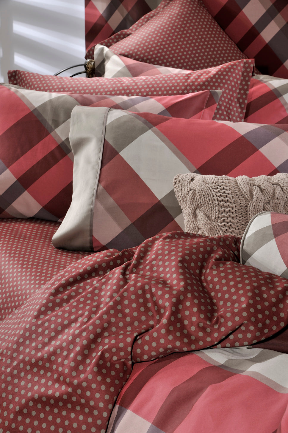 MEMPHIS DOTS S741 Set Çarçafi Zarf Dopio