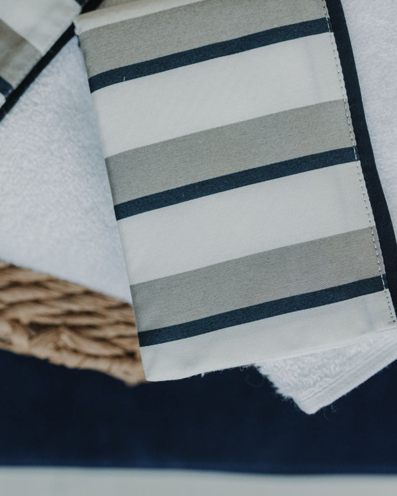 Set Peshqiri me Filete Blu Oscar Bezhë