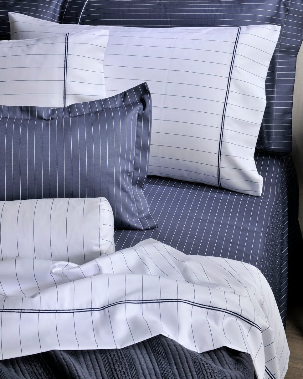 Carcafë Zarf Tek me vija Pinstripe blu