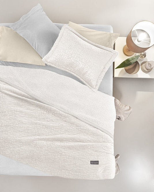 Batanije teke BOLZANO me pellush të butë dhe të ngrohtë