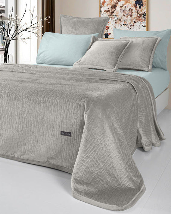 Batanije teke BOLZANO me pellush të butë dhe të ngrohtë