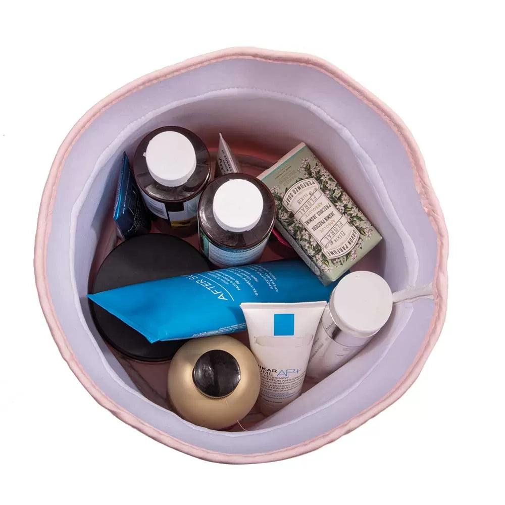 Çantë e madhe lloj “pouch” prej materiali peshqiri, në ngjyrë rozë