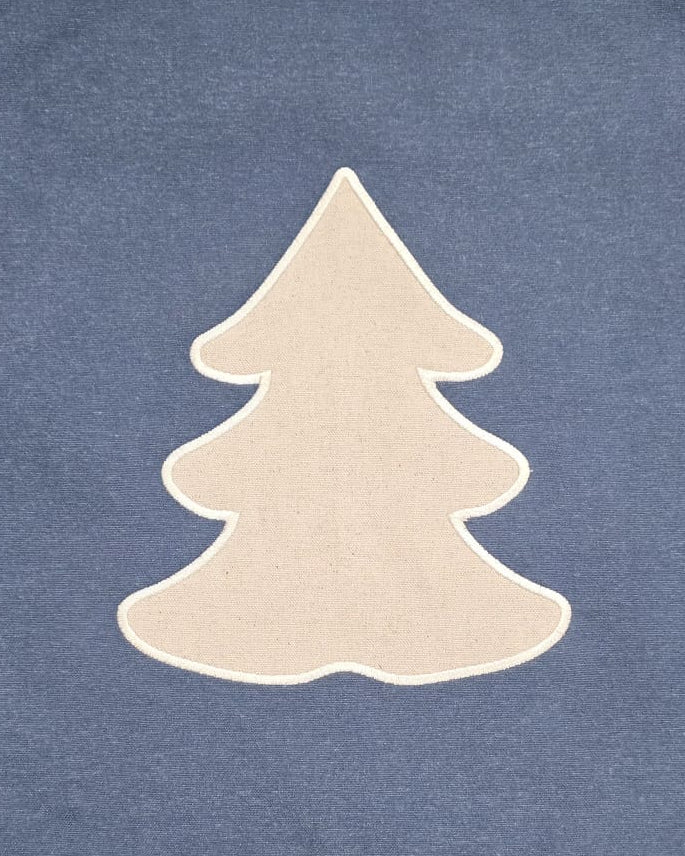 Jastëk dekorativ festiv me qëndisje dhe kordon