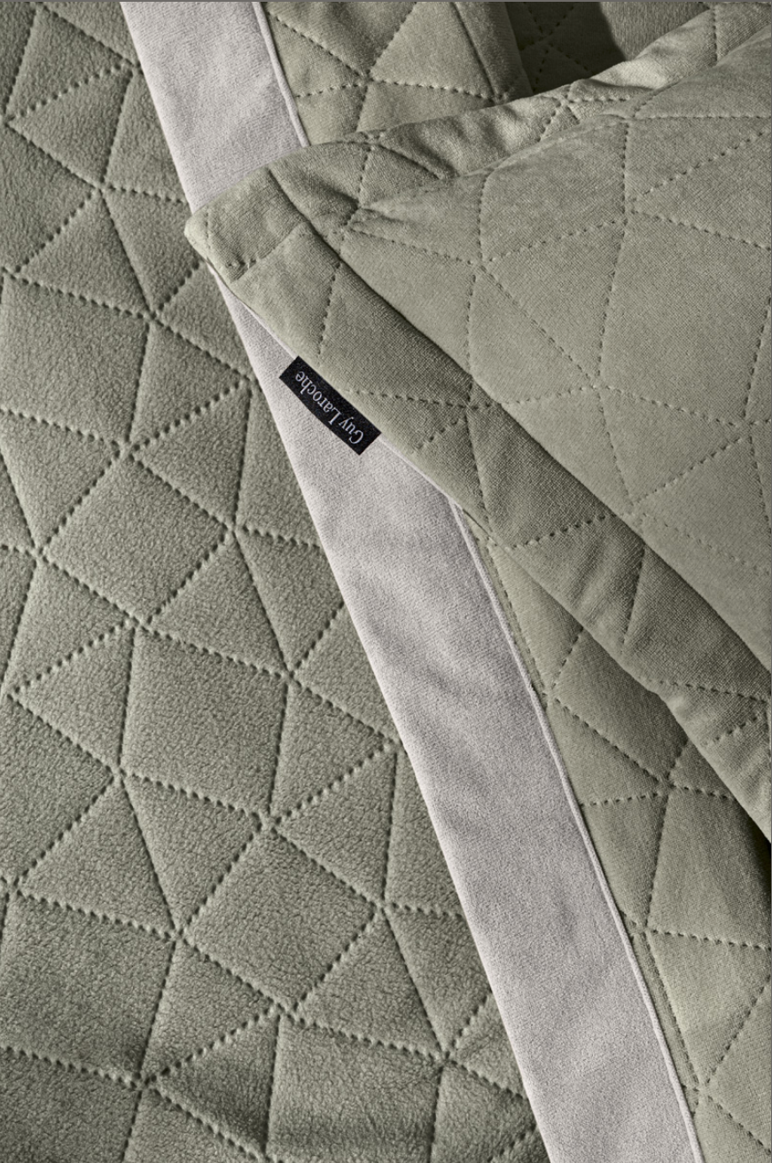 Mbulesë Divani dhe Këllëf Jastëku Avalon