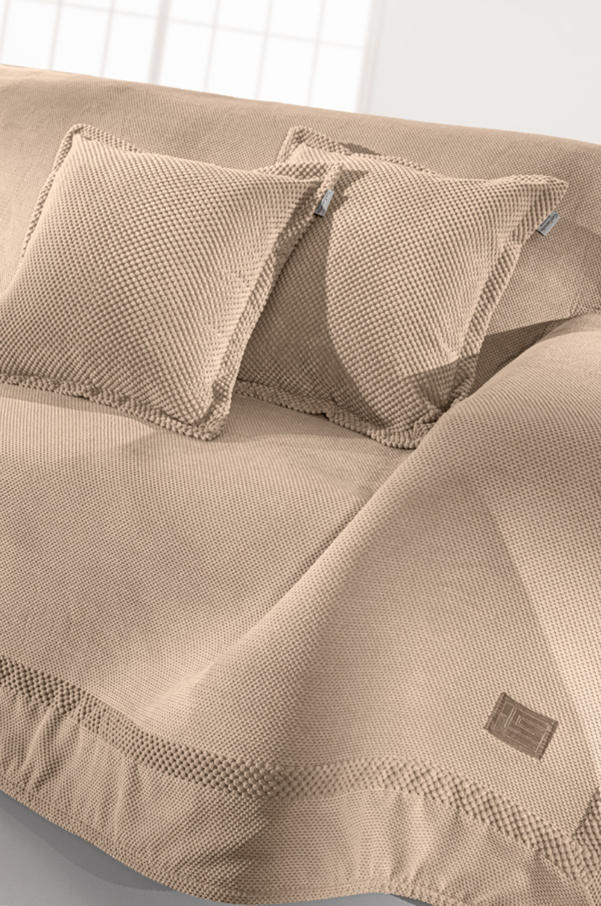 Mbulesë Divani Rubicon – Rezistente ndaj Ujit dhe Njollave