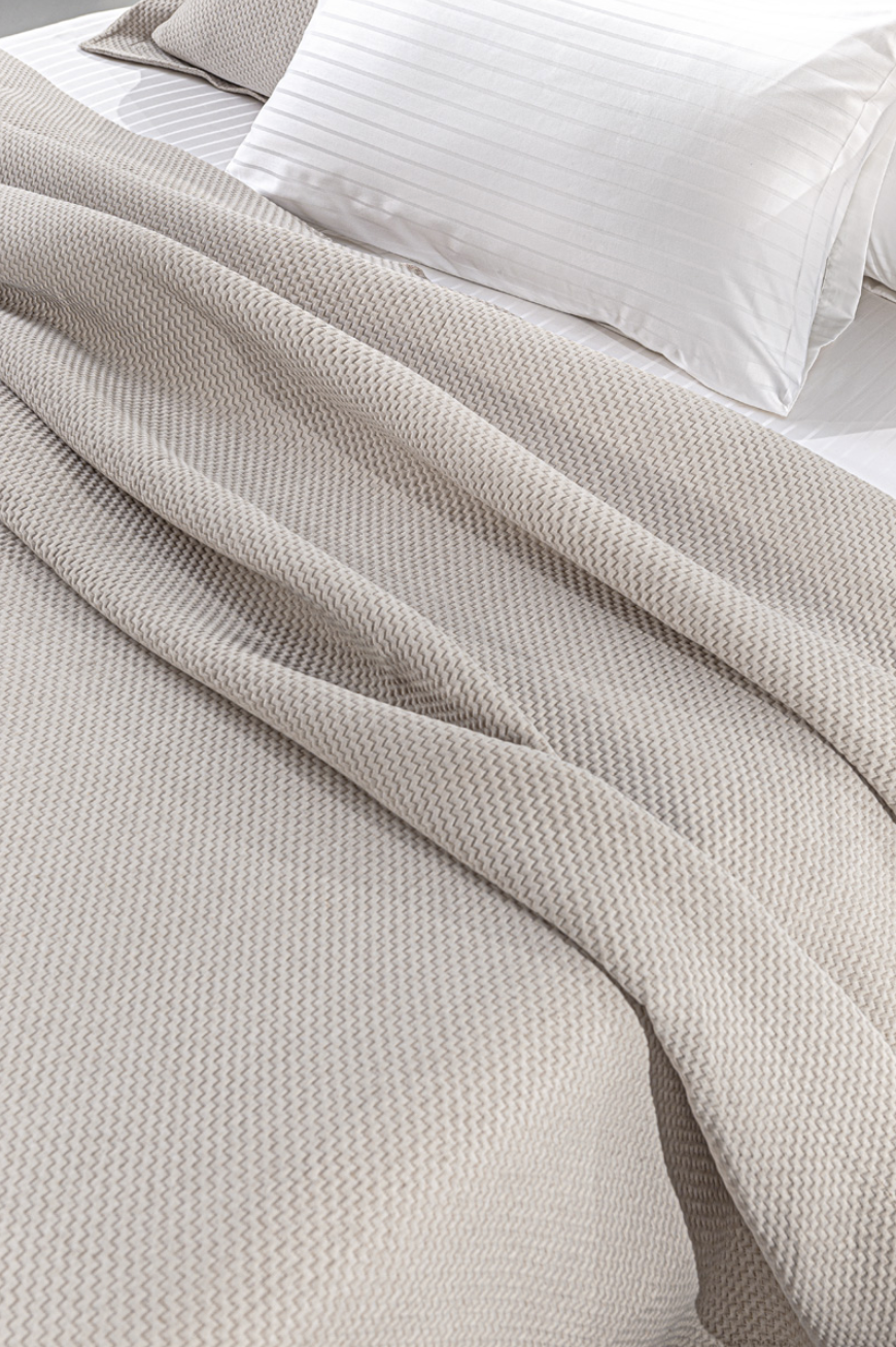 Mbulesë Krevati Jacquard Slalom