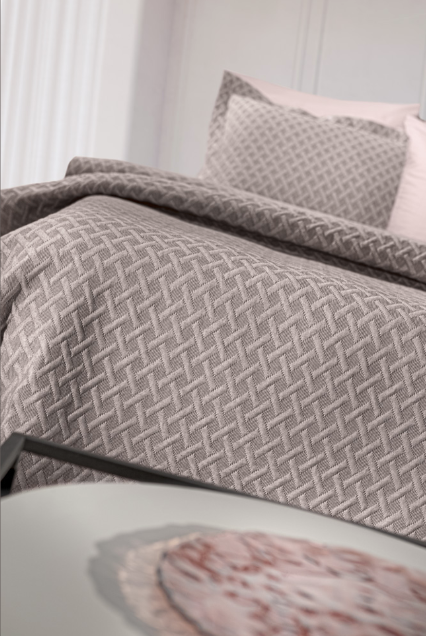 Mbulesë Krevati Jacquard Bello