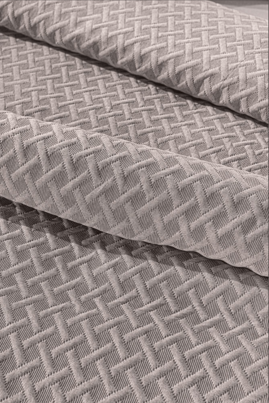 Mbulesë Krevati Jacquard Bello