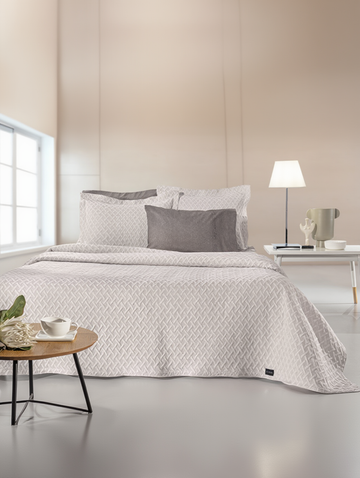 Mbulesë Krevati Jacquard Bello