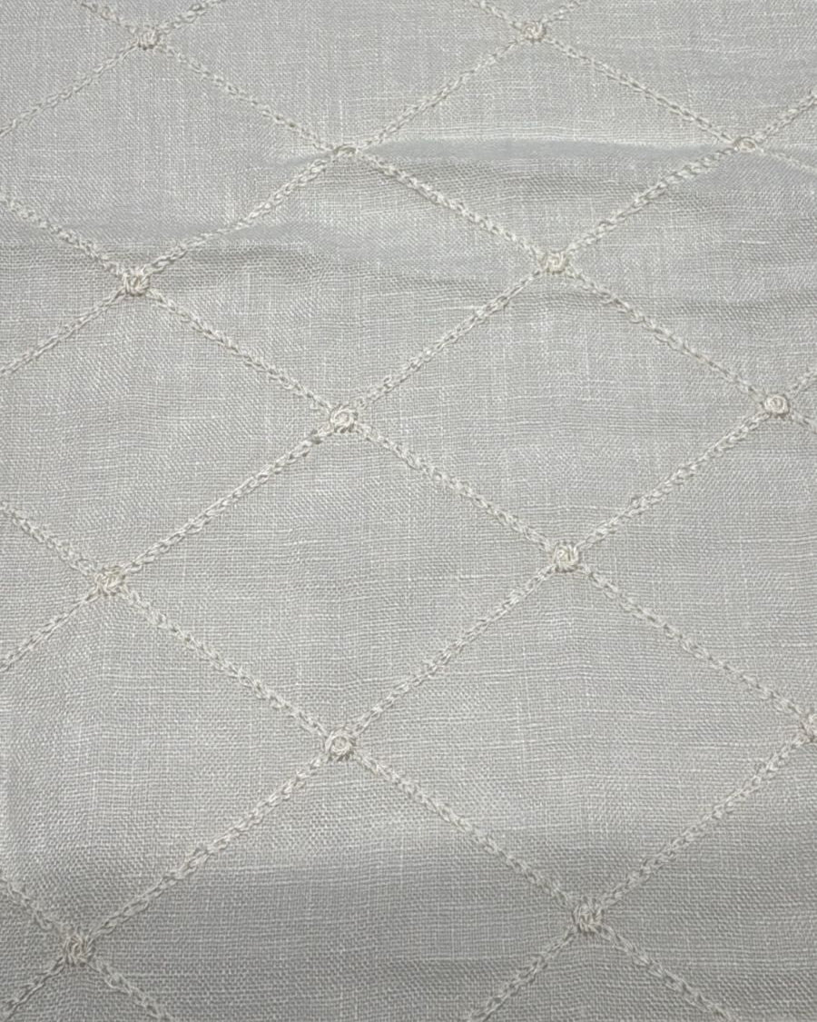 Pecetë Tavoline Lino me Qëndisje