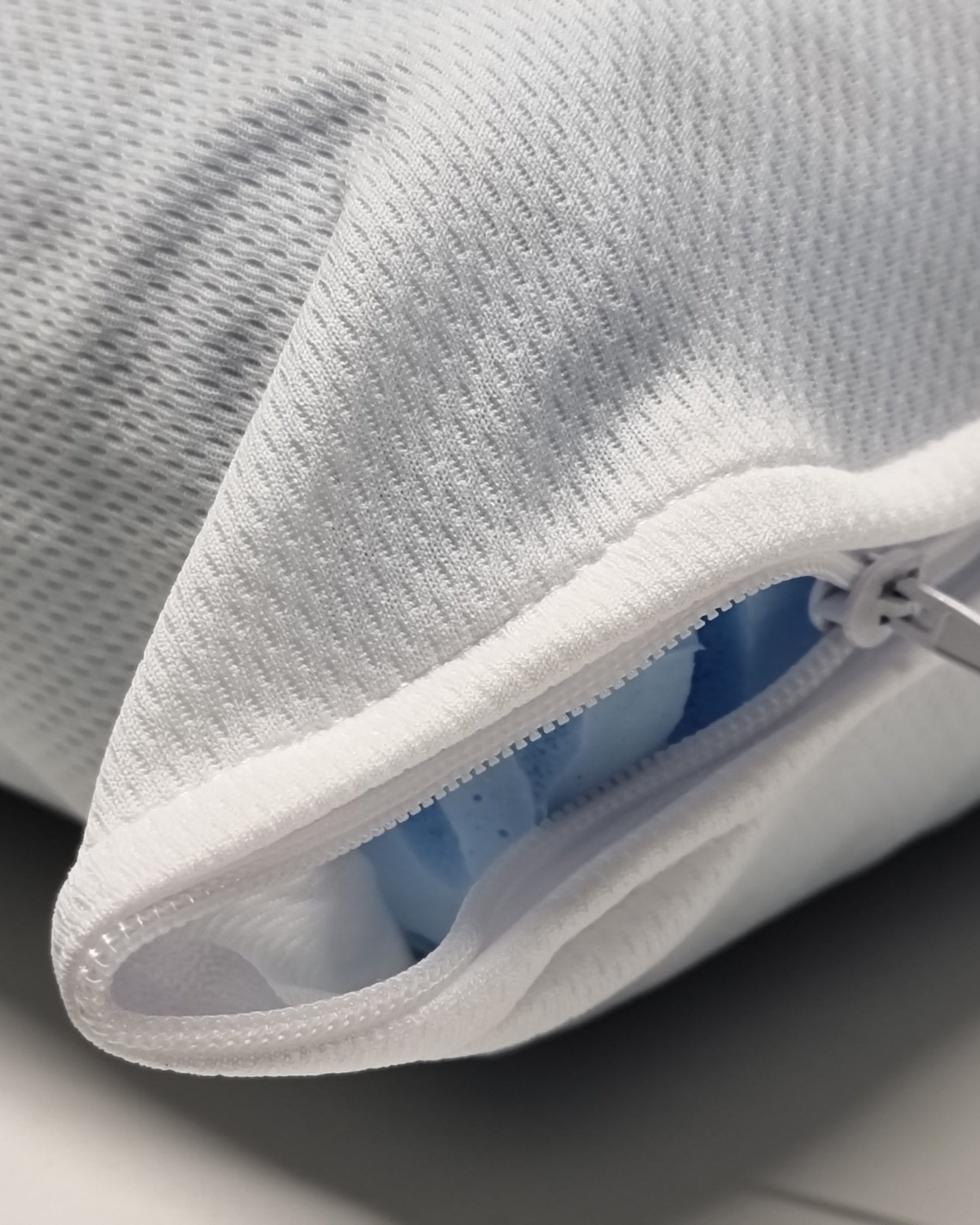 Jastëk memory ortopedik