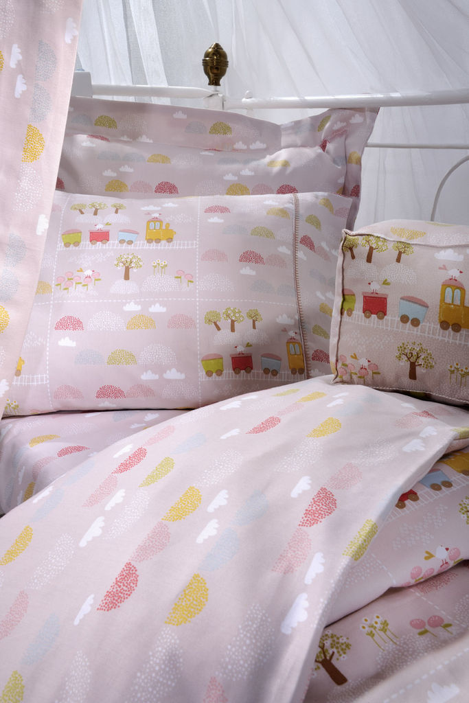 TRAINS PINK DES.123 Set Çarçafi për Bebe