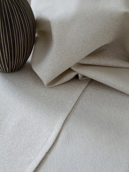 LOBELIA BEIGE Mbulese Tavoline