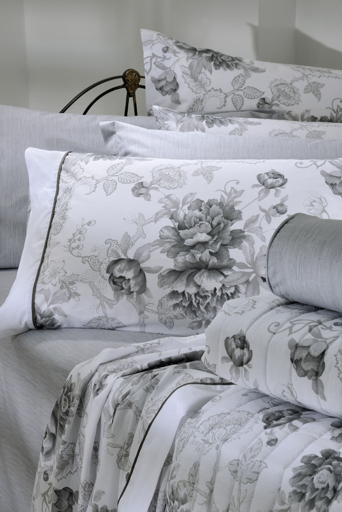 FLOWERS GREY P187 Jorgan Dopio