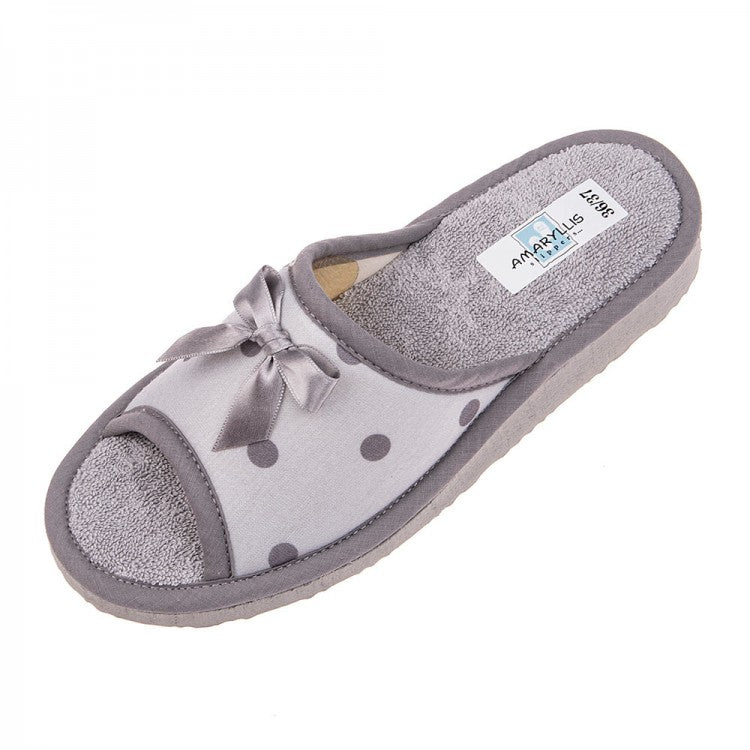 Shapka GREY DOTS 7112-57