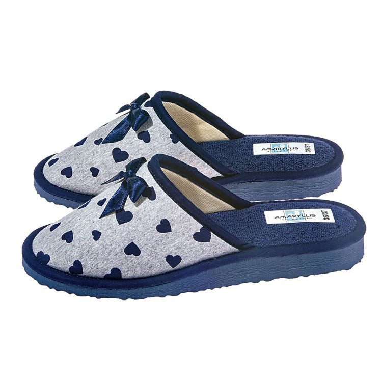 Shapka BLUE HEART 71111-50